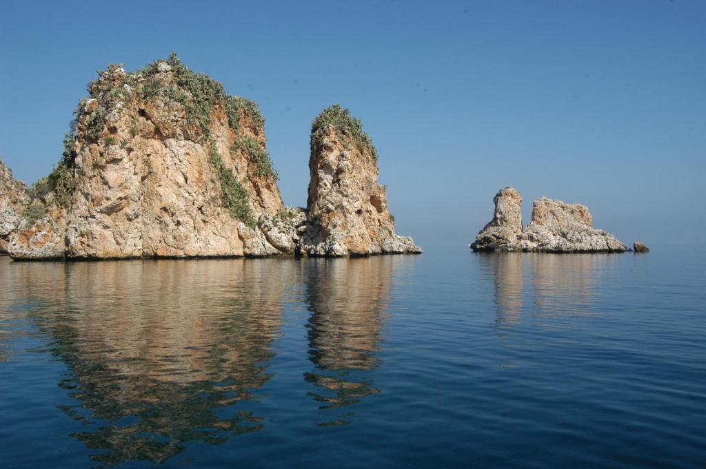 Torre Bennistra Hotel Scopello  Exterior photo